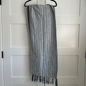 Ace & Jig Striped Blue and White